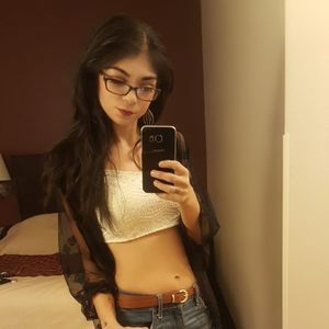 Meet your Posher, Ashley